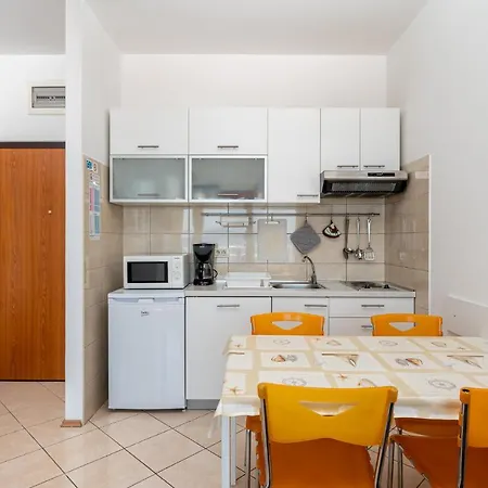 Apartment Igor Apartman Icici